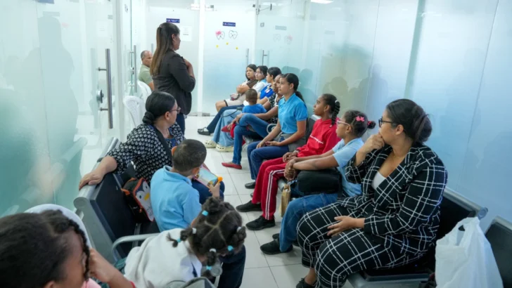 Inabie mantiene servicios médicos gratuitos para estudiantes en vacaciones
