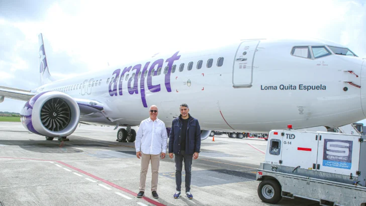 Arajet recibe su aeronave número 11 “Loma Quita Espuela”