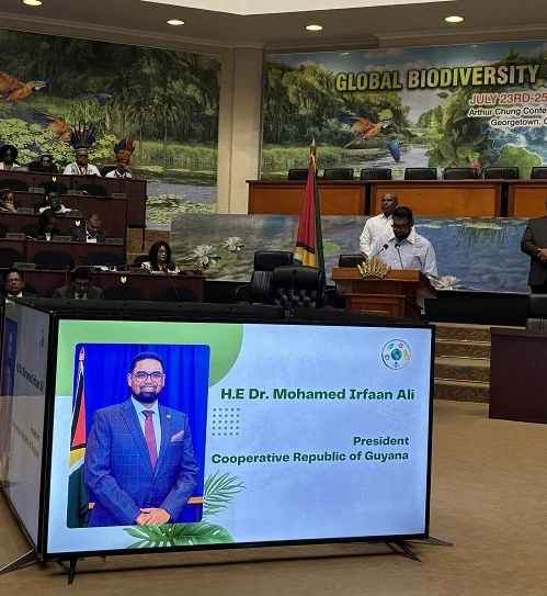 Abinader dice en Guyana que la biodiversidad es la base del bienestar económico
