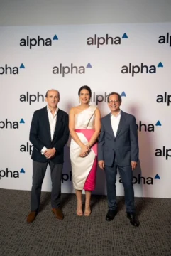 Alpha renueva su identidad y lanza app para facilitar acceso al mercado
