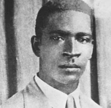  Mauricio Báez.