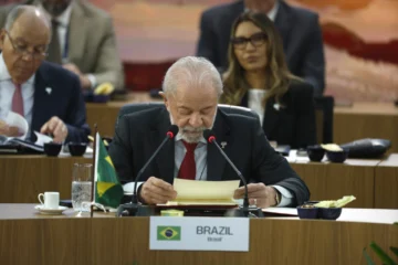 Lula critica el aumento del gasto en defensa de la OTAN en la cumbre de los BRICS