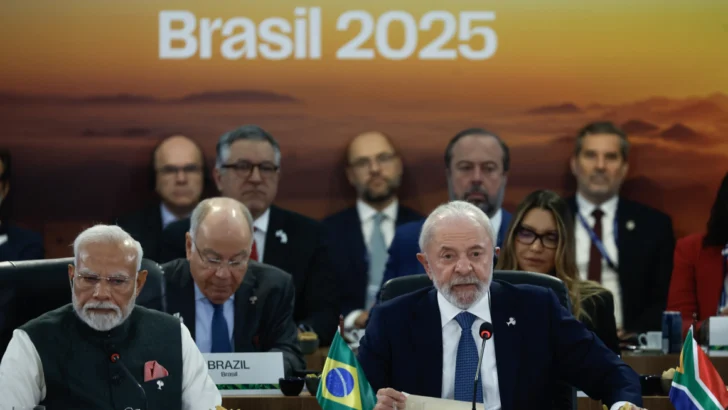 Lula denuncia ante los BRICS que el negacionismo Lula denuncia ante los BRICS que el negacionismo
