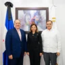 Raquel Peña juramenta a Magín Díaz como ministro de Hacienda