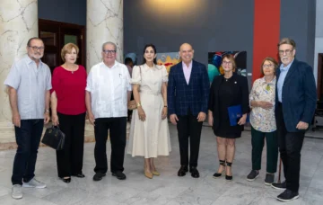  Mario Lebrón, Carmen Heredia, Augusto Feria, Rossina Guerrero Heredia, Amaury Sánchez, Marianela Sallent, Marianne de Tolentino y Salvador Vergés.