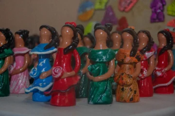 Las muñecas sin rostro, expresión cultural en riesgo de desaparecer del mercado