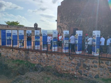 Museo Fortaleza San Felipe inaugura exposición itinerante “80 años: Una historia. Primer picazo Monumento a los Héroes de la Restauración” Museo Fortaleza San Felipe inaugura exposición itinerante “80 años: Una historia. Primer picazo Monumento a los Héroes de la Restauración”