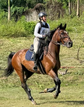  Nicole Forster durante su recorrido en el Crosscountry del pasado sábado.