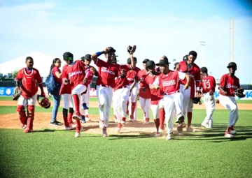 Novena criolla blanquea a Curazao en debut Serie del Caribe Novena criolla blanquea a Curazao en debut Serie del Caribe
