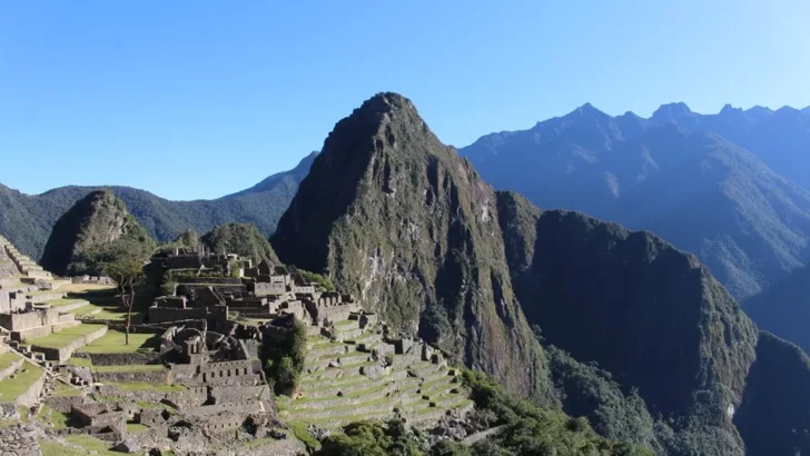 Perú mantendrá el aforo máximo de 5.600 personas diarias en Machu Picchu hasta 2026