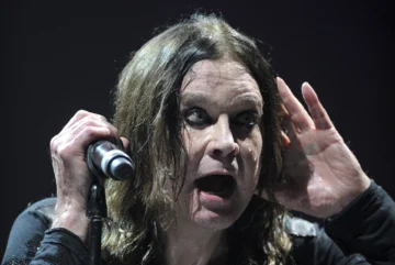 Ozzy Osbourne, cantante de Black Sabbath, muere a los 76 años