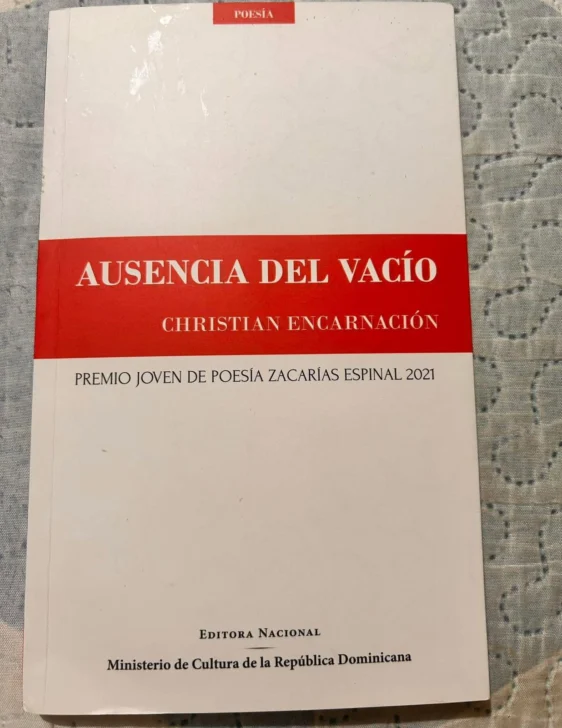 Amor, vacío y pérdida: el descenso lírico del cuerpo en 'Ausencia del vacío' de Christian Encarnación Amor, vacío y pérdida: el descenso lírico del cuerpo en 'Ausencia del vacío' de Christian Encarnación