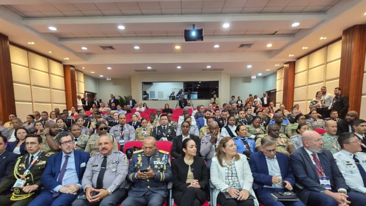 PUCMM y OEA impulsan modernización de la educación policial con foro internacional