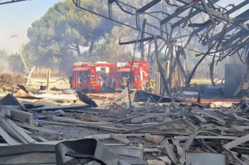 Roma: 45 heridos tras explosión de una gasolinera