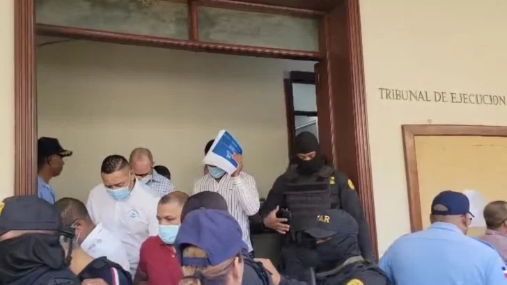 Aplazan audiencia de coerción contra implicados en Operación Lobo Aplazan audiencia de coerción contra implicados en Operación Lobo