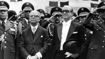 Triunfo de la democracia Triunfo de la democracia