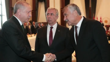 Turquía: continúan las detenciones de alcaldes de la oposición