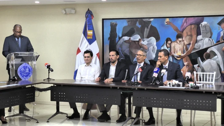 UASD e Indotel licitan servicio de internet de alta velocidad por US$ 7.6 millones