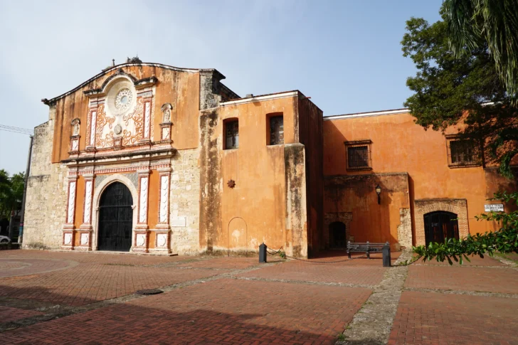 La supresión de la Universidad Santo Tomás de Aquino en 1823