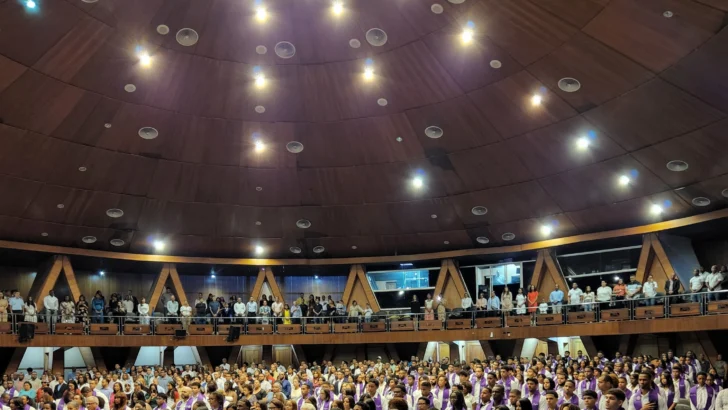 UASD celebra XIV Graduación de Cursos Extracurriculares de la Escuela de Idiomas