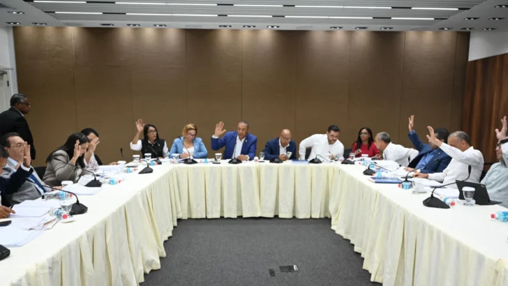 Comisión bicameral que estudia proyecto del Código Penal se declara en sesión permanente Comisión bicameral que estudia proyecto del Código Penal se declara en sesión permanente