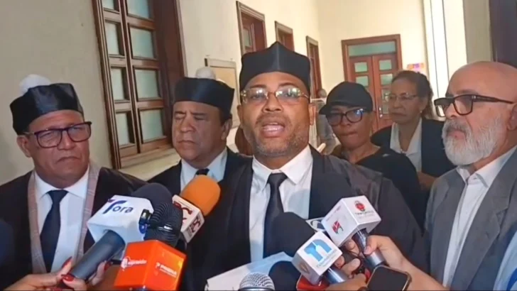 Defensa de Ángel Martínez recusa al juez que conocería coerción por caso Raful Defensa de Ángel Martínez recusa al juez que conocería coerción por caso Raful