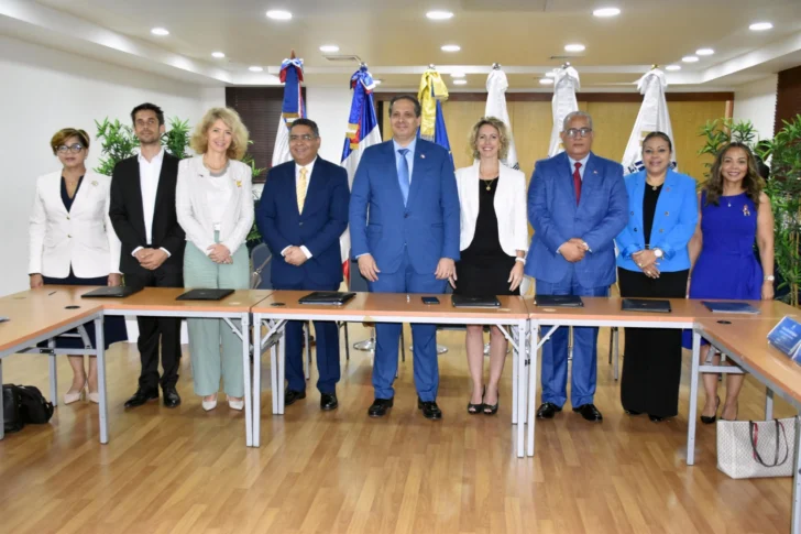 RD continúa búsqueda de reducir impacto sanitario, social y económico ante futuras crisis