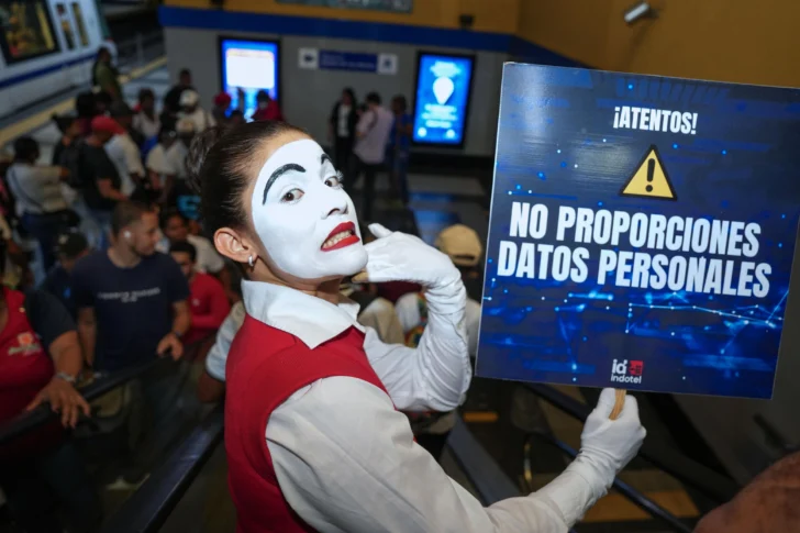 Indotel promueve campaña “No caigas en gancho” para concienciar sobre llamadas fraudulentas