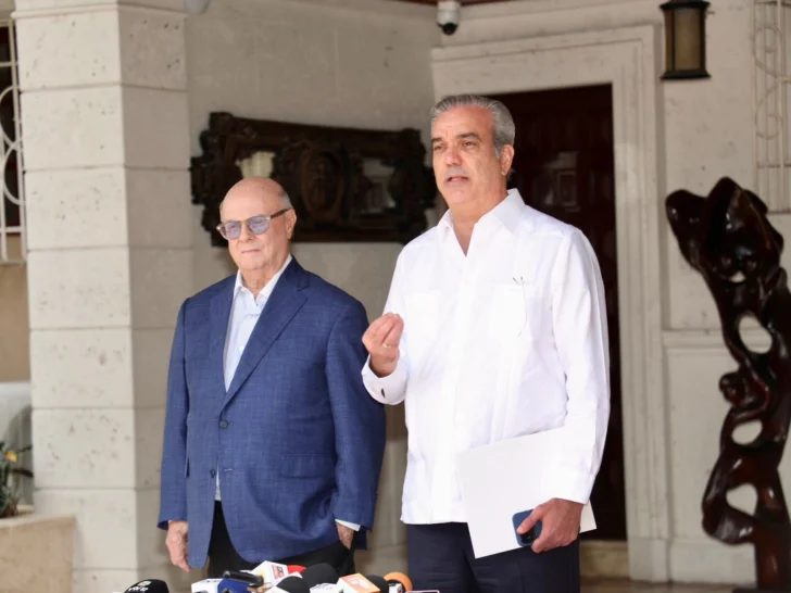 Abinader resalta consenso nacional ante crisis haitiana tras reunión con Hipólito Mejía