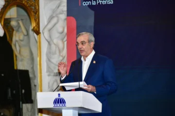 Abinader refuerza compromiso anticorrupción: ‘No importa quién sea; será llevado a la justicia’”