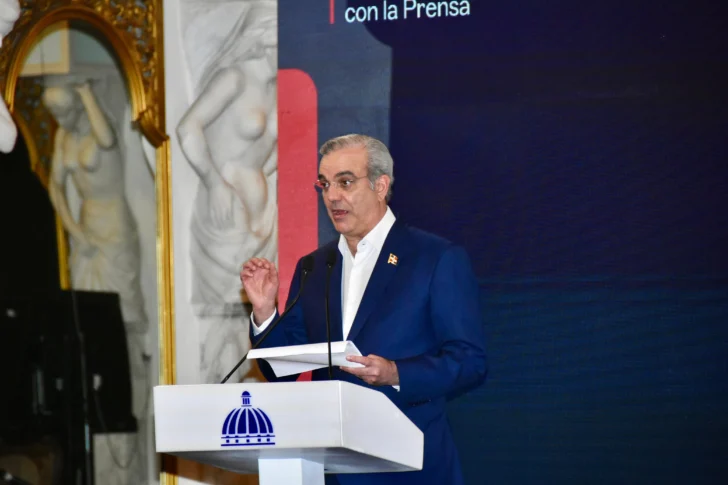 Abinader refuerza compromiso anticorrupción: ‘No importa quién sea; será llevado a la justicia’”