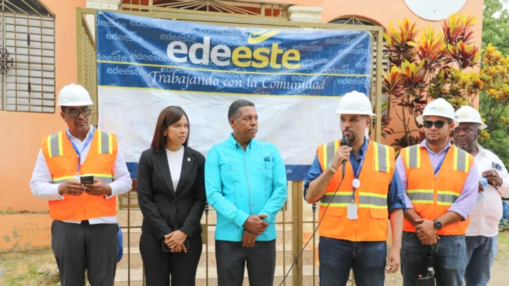 Edeeste inicia trabajos del proyecto de Rehabilitación de Redes en el sector Licey de Villa Mella Edeeste inicia trabajos del proyecto de Rehabilitación de Redes en el sector Licey de Villa Mella