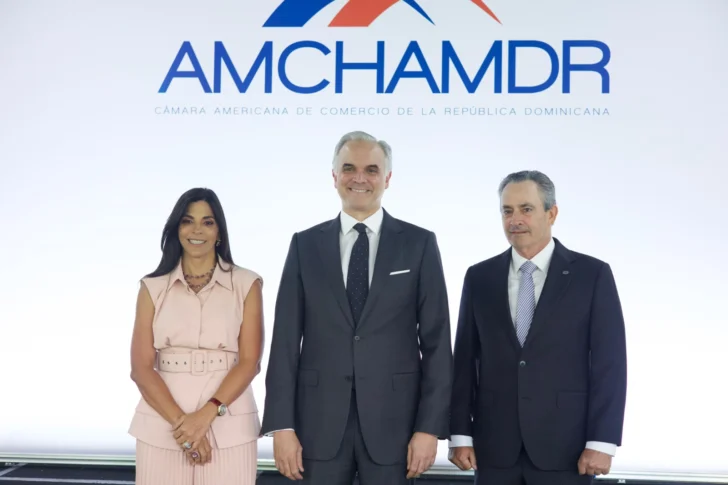 Ministro De Camps propone reactivar Pacto Educativo