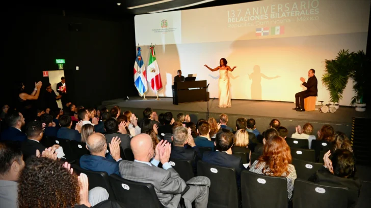 Con concierto de la soprano Tyson celebran 137 años de relaciones RD-México