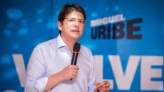 Colombia: precandidato Uribe Turbay comienza neurorrehabilitación tras mostrar una respuesta favorable