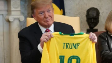 Trump amenaza a Brasil con un arancel de 50% y Lula responde que 'no aceptará ser tutelado por nadie'
