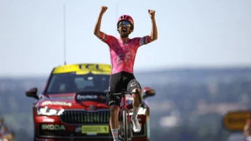 Ben Healy vence en solitario en la sexta etapa, Van der Poel recupera el amarillo