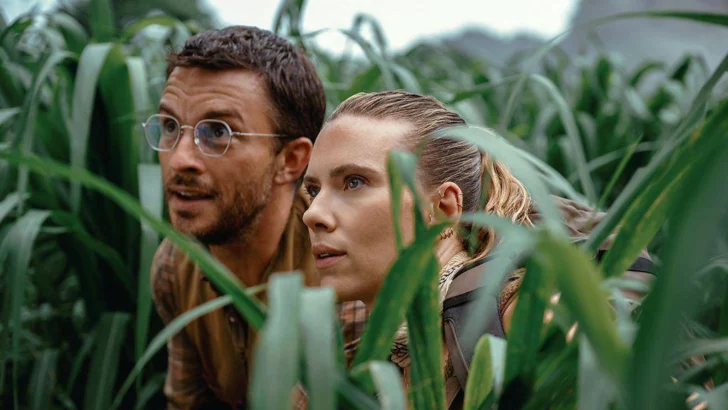 'Quizás la peor película de la saga': la dura crítica de la BBC a Jurassic World Rebirth