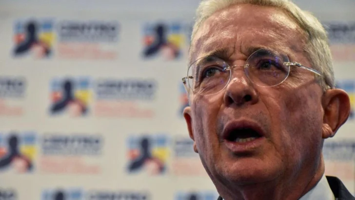 Álvaro Uribe: declaran culpable al expresidente de Colombia de los delitos de soborno y fraude procesal