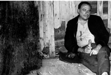 Cara y cruz del espejo sucio de Bukowski Cara y cruz del espejo sucio de Bukowski