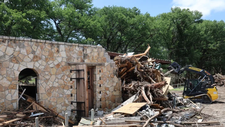 161 desaparecidos solo en condado de Kerr y al menos 109 muertos con las lluvias 161 desaparecidos solo en condado de Kerr y al menos 109 muertos con las lluvias
