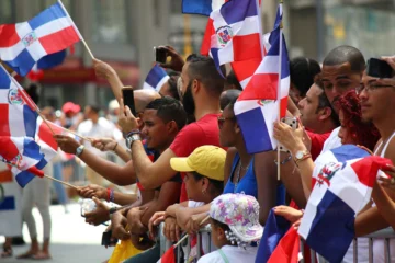 Más de 342,506 dominicanos migraron entre 2021 y 2024, registra el Index
