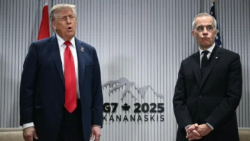 Trump anuncia arancel del 35% a Canadá por tomar represalias
