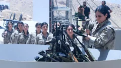 6 claves para entender el desarme del PKK en Turquía y los efectos que su desaparición tendrán en la región