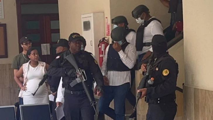 Cinco militares y civiles arrestados en Operación Lobo admiten imputaciones