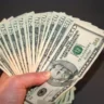 El dólar se cambia este miércoles para la venta a 60.38 pesos