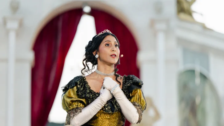 Nathalie Peña-Comas recibe ovación en Viena por su interpretación de Violetta en La Traviata