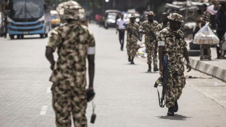 Tropas nigerianas matan a más de 100 presuntos miembros de una banda criminal