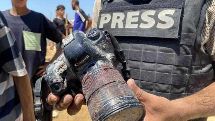 Así es el doble toque, el tipo de bombardeo israelí en el que han caído civiles, rescatistas y periodistas en Gaza