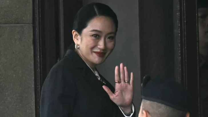 Tribunal tailandés destituye a la primera ministra Paetongtarn Shinawatra por violar códigos éticos